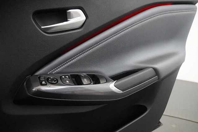 Nissan Juke 1.0 DIG-T 117 Tekna with BOSE Audio and Drive Assist Technology