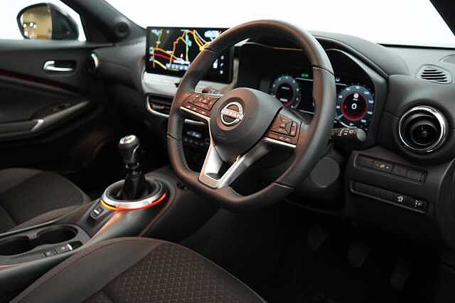 Nissan Juke 1.0 DIG-T 114 N-Connecta with Sat Nav and Rear View Camera