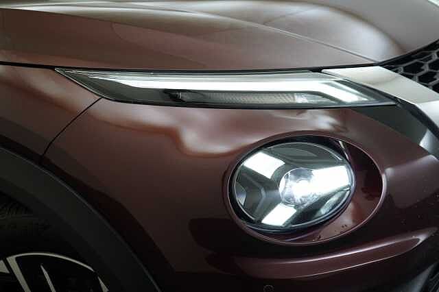 Nissan Juke 1.0 DIG-T 114 N-Connecta with Sat Nav and Rear View Camera