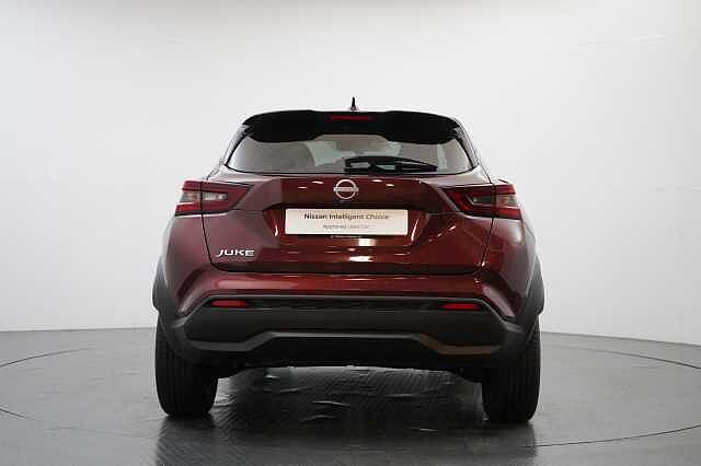 Nissan Juke 1.0 DIG-T 114 N-Connecta with Sat Nav and Rear View Camera