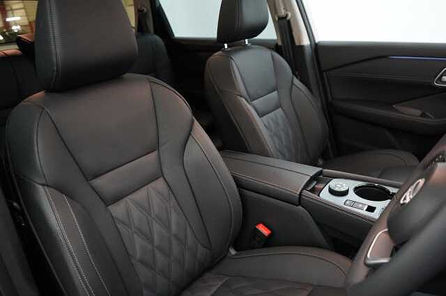 Nissan X-Trail 1.5 213 e-Power e-4ORCE Tekna+ Auto with 7 Seats + Sunroof and Leather