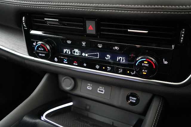 Nissan X-Trail 1.5 213 e-Power e-4ORCE Tekna+ Auto with 7 Seats + Sunroof and Leather