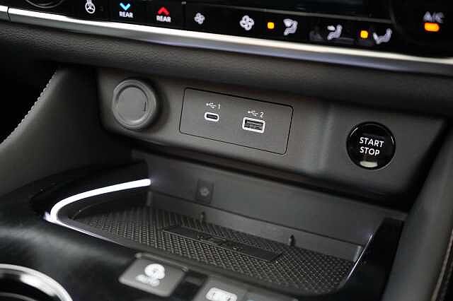 Nissan X-Trail 1.5 213 e-Power e-4ORCE Tekna+ Auto with 7 Seats + Sunroof and Leather