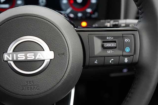 Nissan X-Trail 1.5 213 e-Power e-4ORCE Tekna+ Auto with 7 Seats + Sunroof and Leather