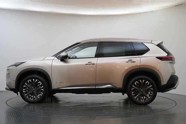 Nissan X-Trail 1.5 213 e-Power e-4ORCE Tekna+ Auto with 7 Seats + Sunroof and Leather