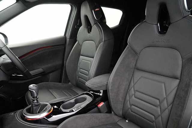 Nissan Juke 1.0 DIG-T 114 Tekna+ with BOSE Audio and Drive Assist Technology