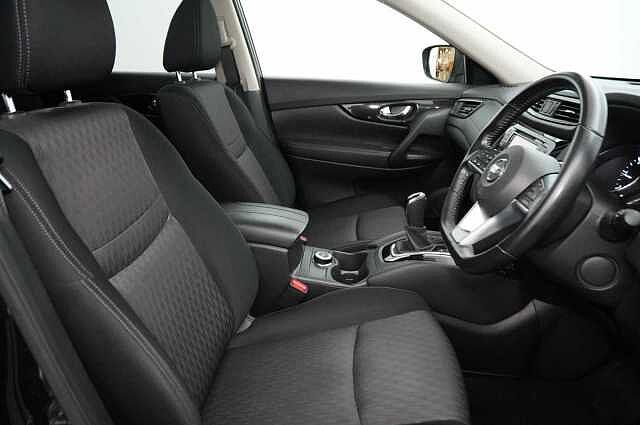 Nissan X-Trail 2.0 dCi 177 4WD N-Connecta X-Tronic Auto with 7 Seats and Panoramic Sunroof