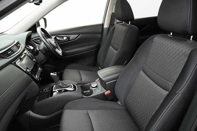 Nissan X-Trail 2.0 dCi 177 4WD N-Connecta X-Tronic Auto with 7 Seats and Panoramic Sunroof