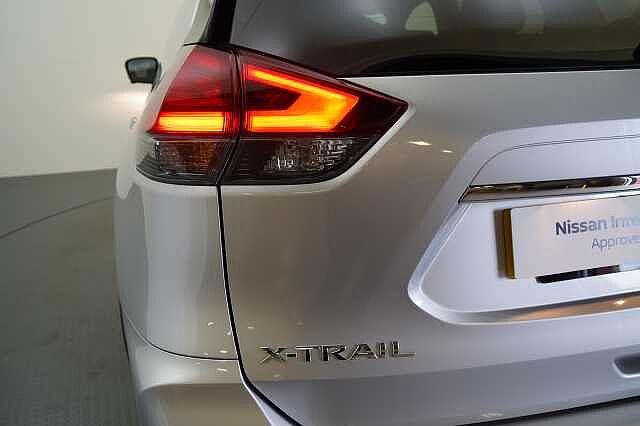 Nissan X-Trail 2.0 dCi 177 4WD N-Connecta X-Tronic Auto with 7 Seats and Panoramic Sunroof