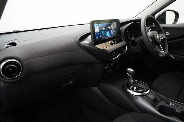 Nissan Juke 1.0 DIG-T 114 Acenta Premium DCT Auto with Rear View Camera