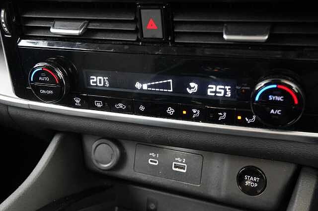 Nissan X-Trail 1.5 213 e-Power e-4ORCE 4WD Acenta Premium Auto with 7 Seats