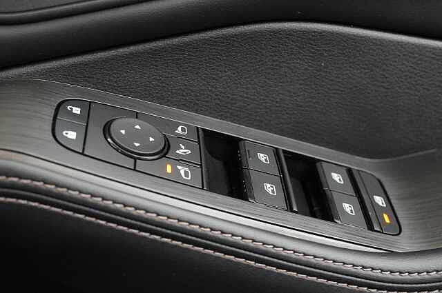 Nissan X-Trail 1.5 213 e-Power e-4ORCE 4WD Acenta Premium Auto with 7 Seats