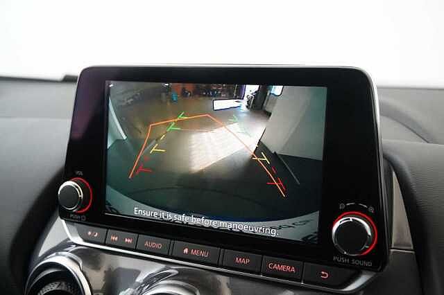 Nissan Juke 1.6 143 HEV Hybrid N-Connecta Auto with Sat Nav and Rear View Camera