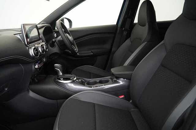Nissan Juke 1.6 143 HEV Hybrid N-Connecta Auto with Sat Nav and Rear View Camera