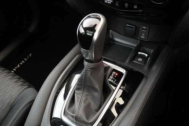 Nissan X-Trail 1.3 DIG-T 160 Acenta Premium DCT Auto with 5 Seats and Panoramic Sunroof