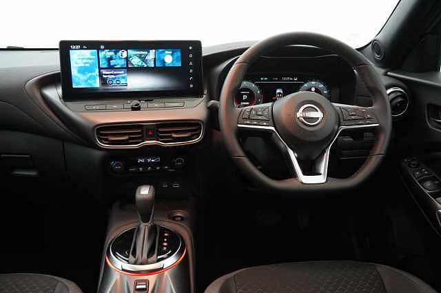 Nissan Juke 1.0 DIG-T 114 N-Connecta DCT Auto with Sat Nav and Rear View Camera