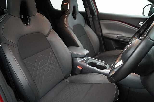 Nissan Juke 1.0 DIG-T 114 Tekna with BOSE Audio and Drive Assist Technology