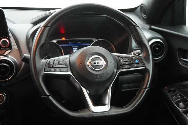 Nissan Juke 1.0 DIG-T 114 Tekna with BOSE Audio and Drive Assist Technology