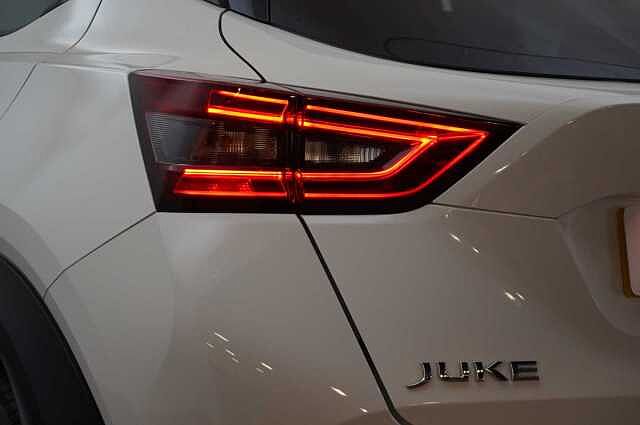 Nissan Juke 1.0 DIG-T 114 N-Connecta with Sat Nav and Rear View Camera