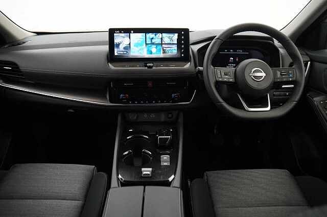 Nissan X-Trail 1.5 204 e-Power N-Connecta X-Tronic Auto with 5 Seats + Nav and 360 Cameras