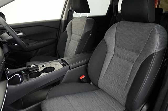 Nissan X-Trail 1.5 204 e-Power N-Connecta X-Tronic Auto with 5 Seats + Nav and 360 Cameras