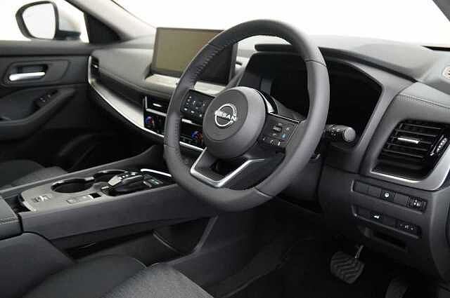 Nissan X-Trail 1.5 204 e-Power N-Connecta X-Tronic Auto with 5 Seats + Nav and 360 Cameras