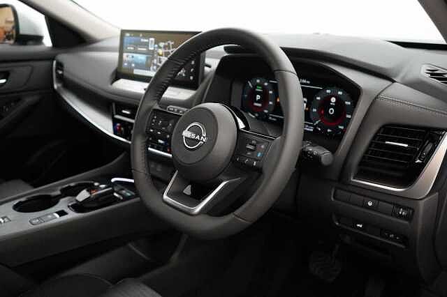 Nissan X-Trail 1.5 204 e-Power N-Connecta Auto with 5 Seats + Sat Nav and 360 Cameras